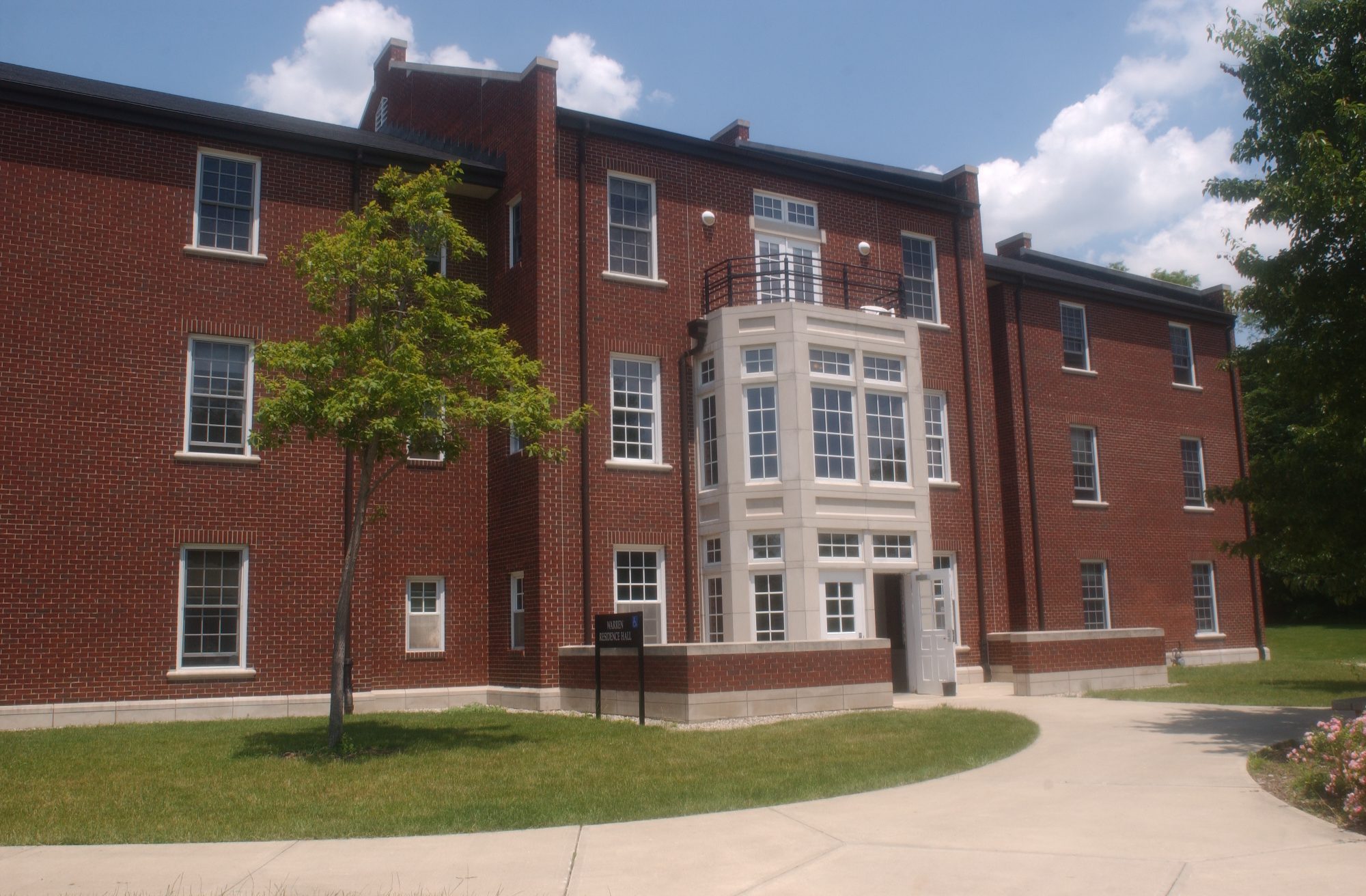 Warren Hall : Earlham College