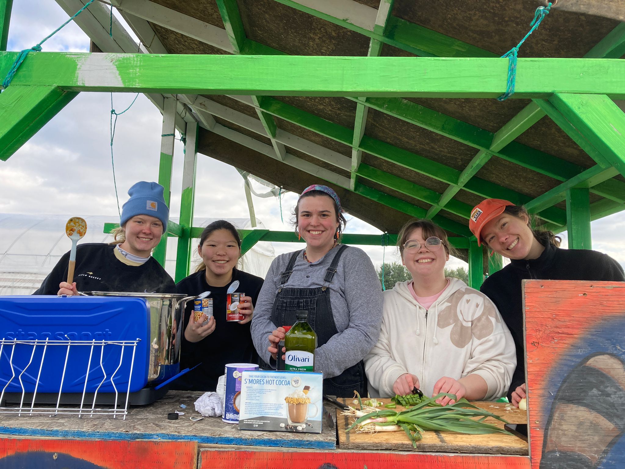 Earlham Students at the farm stand in Miller Farms