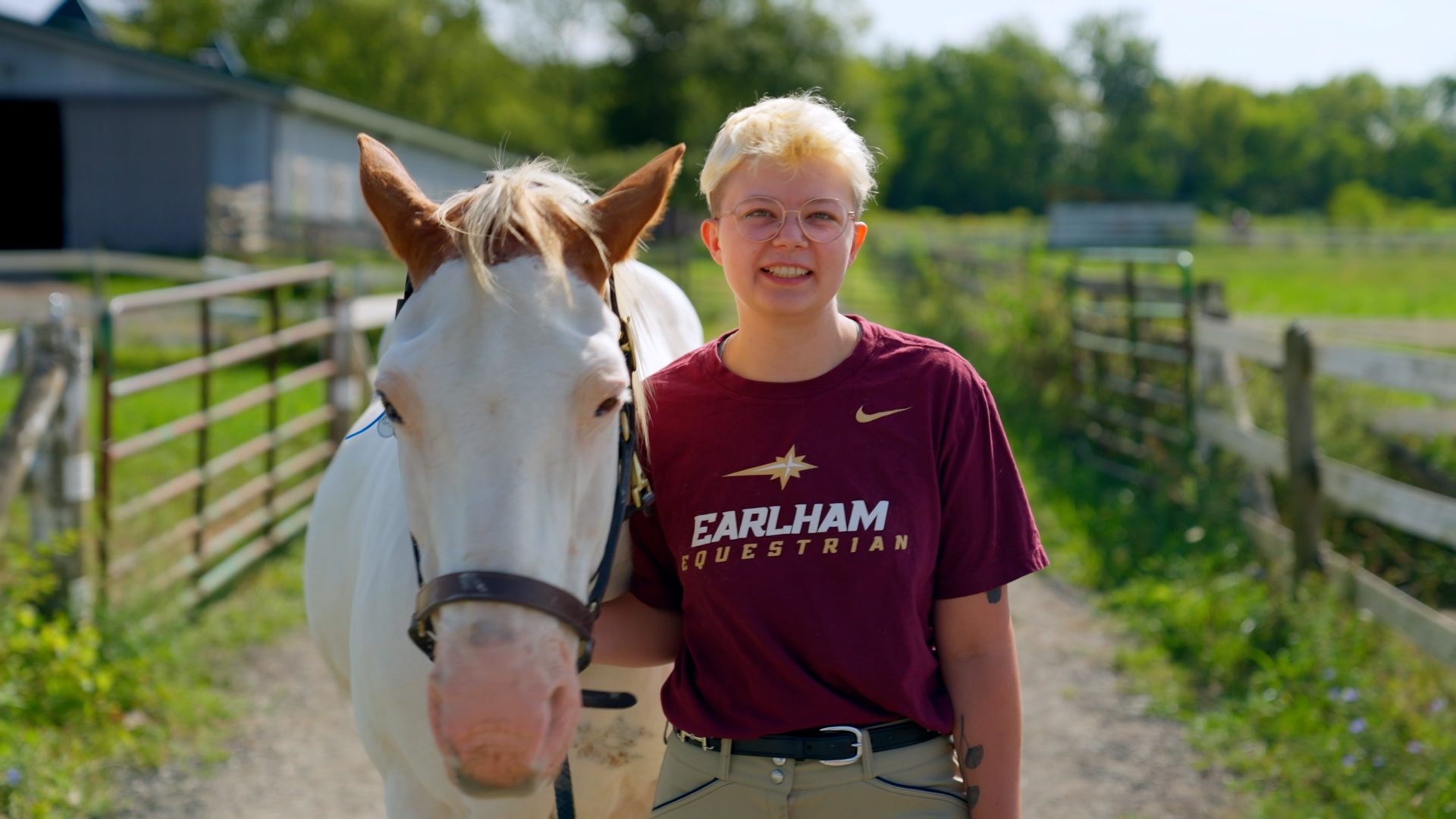 Eloise Richardson with horse