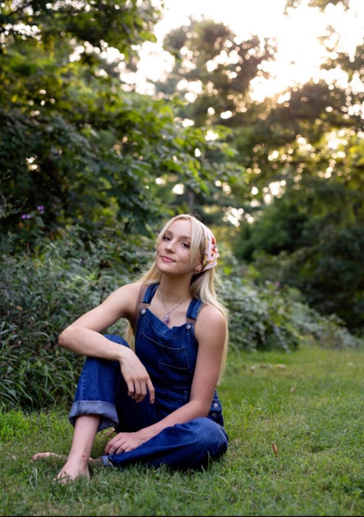 Rebecca Ogle, LCSW photo